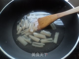 [the Skin of The Meat is Transformed into Squid Roll] recipe