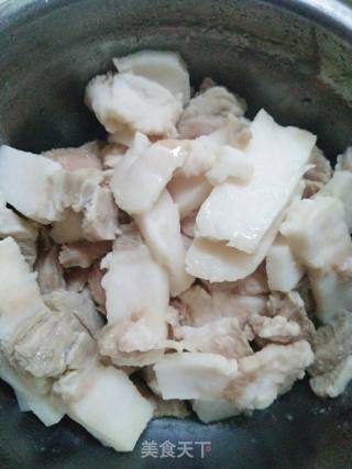 Stir-fried Pork with Three Peppers recipe