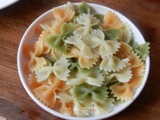 Butterfly Noodles in Fresh Soup recipe