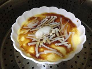 Steamed Egg with Enoki Mushroom recipe