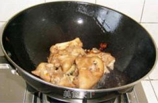 Braised Pork Trotters with Soy Sauce recipe