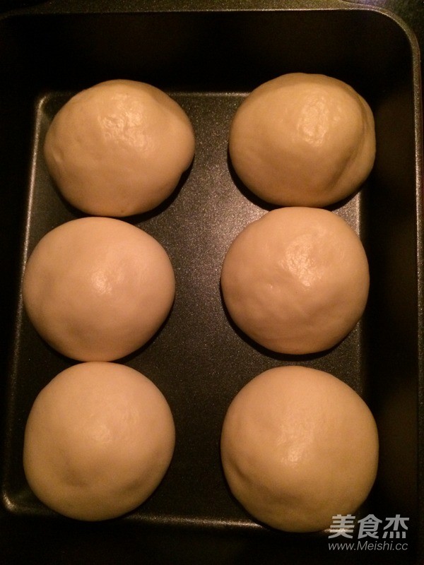 Small Meal Buns with Casta Sauce recipe