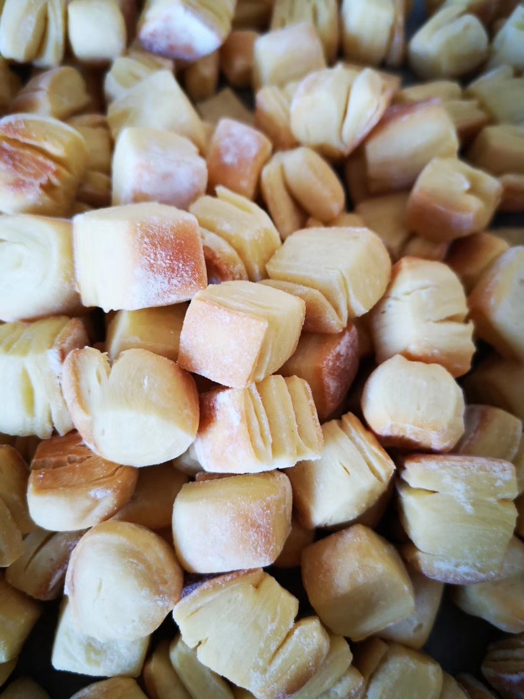 Sweet and Crispy Small Steamed Buns recipe