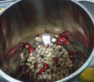 #trust之美#jujube Soy Milk with Miscellaneous Grains recipe
