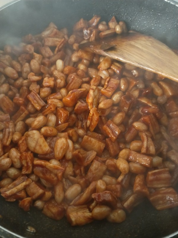 Peanuts with Dried Radish recipe