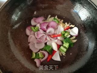 Stir-fried Pork with Green Red Pepper and Onion recipe