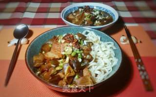 Pork Noodles with Eggplant and Green Bean Sauce recipe