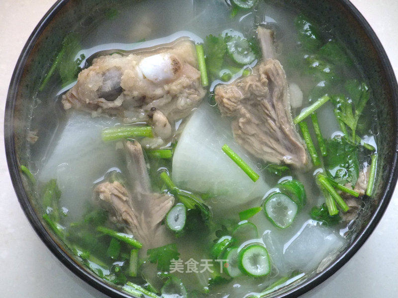 Stewed Lamb Chops with White Radish recipe