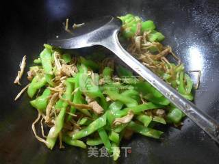 Stir-fried Pork Belly with Bamboo Shoots and Dried Vegetables recipe