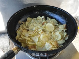 Spicy Potato Chips recipe