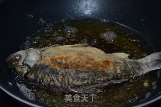 【preheating New Year's Eve Dinner】——cooking Crucian Carp recipe