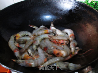 Braised Rice Cake with Shrimp in Oil recipe