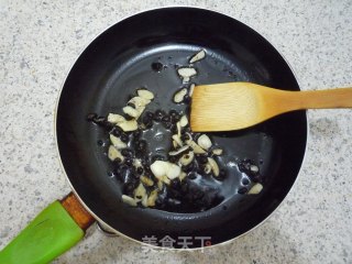 Stir-fried Pork with Tempeh and Pepper recipe