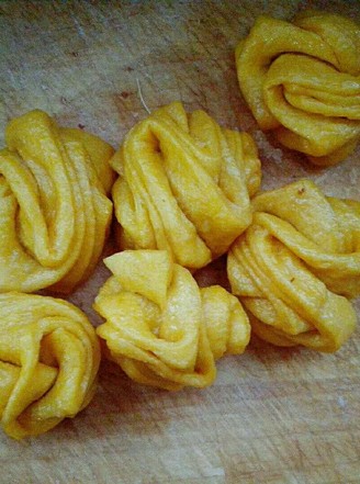 Pumpkin Flower Roll recipe