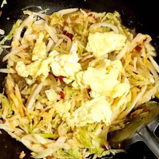 Scrambled Eggs with Cabbage and Vermicelli recipe