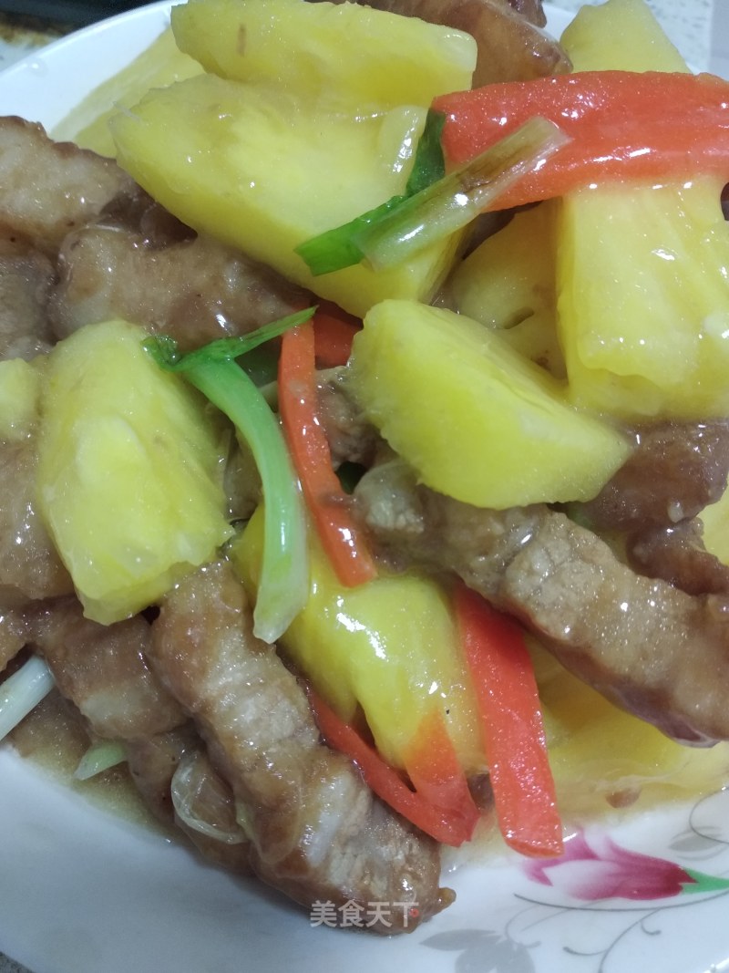 Pineapple Suckling Meat recipe