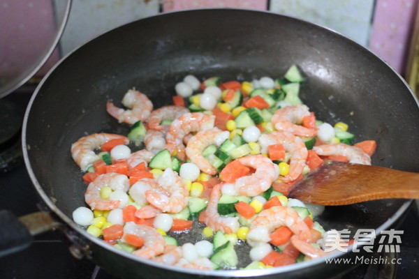 Crystal Colorful Shrimp recipe