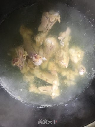 Stewed Potatoes with Chicken Bonbons recipe