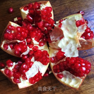 Squeeze Pomegranate Juice recipe