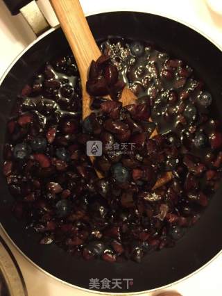 Sweet Cherry Blueberry Sauce recipe