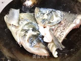 【suzhou】mushroom Tofu Fish Head Soup recipe