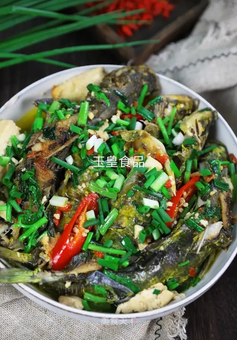 Braised Tofu with Yellow Bone Fish recipe