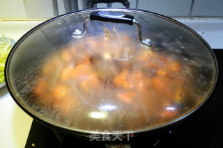 Roasted Chicken Feet with Carrots recipe