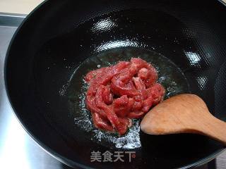 Home-style Quick Stir-fried Dish "fried Beef Tenderloin with Celery" recipe