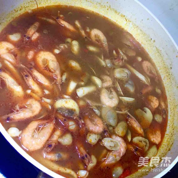 Mixed Mushroom Seafood Tom Yum Goong Soup recipe
