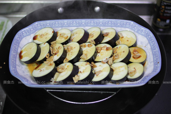 Ziqi Donglai Steamed Eggplant recipe