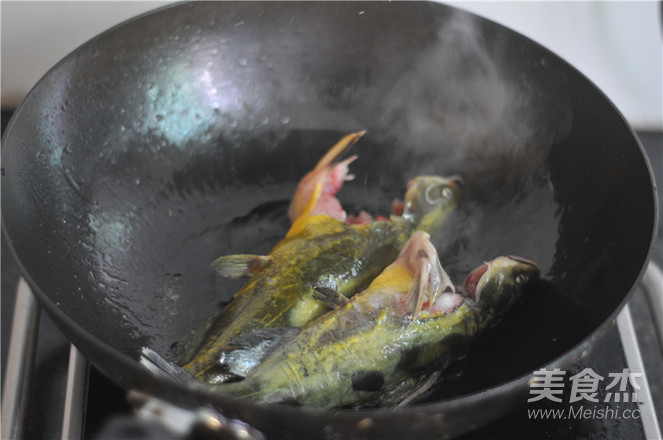 Broccoli Fish Soup recipe