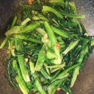 Garlic Lettuce Leaves recipe