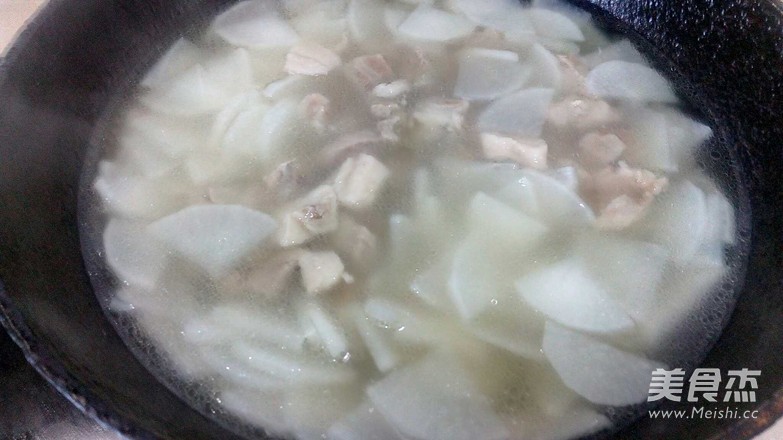 Lamb and White Radish Soup recipe