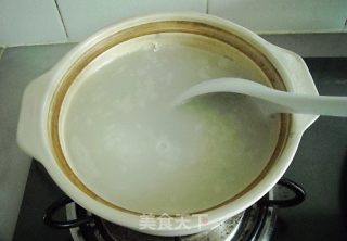 [trial] Rest Assured Rice---pin Zhenke Wuchang Daohuaxiang (preserved Egg and Shrimp Porridge) recipe