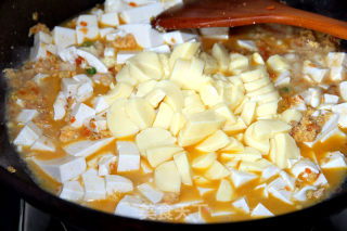 Shrimp and Egg Yolk Tofu recipe
