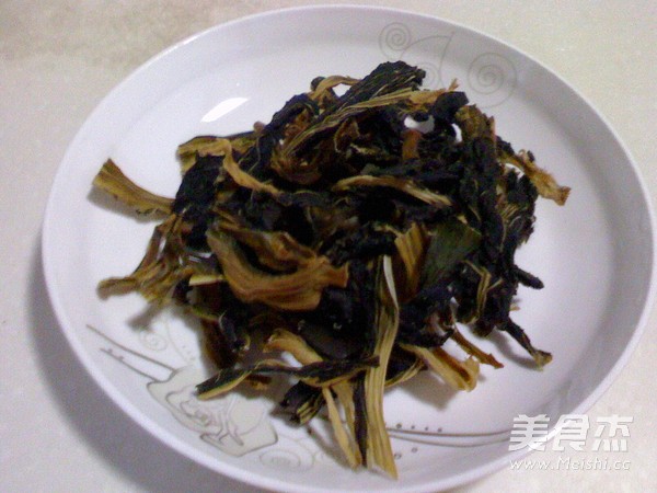 Dried Vegetables and Big Bone Soup recipe