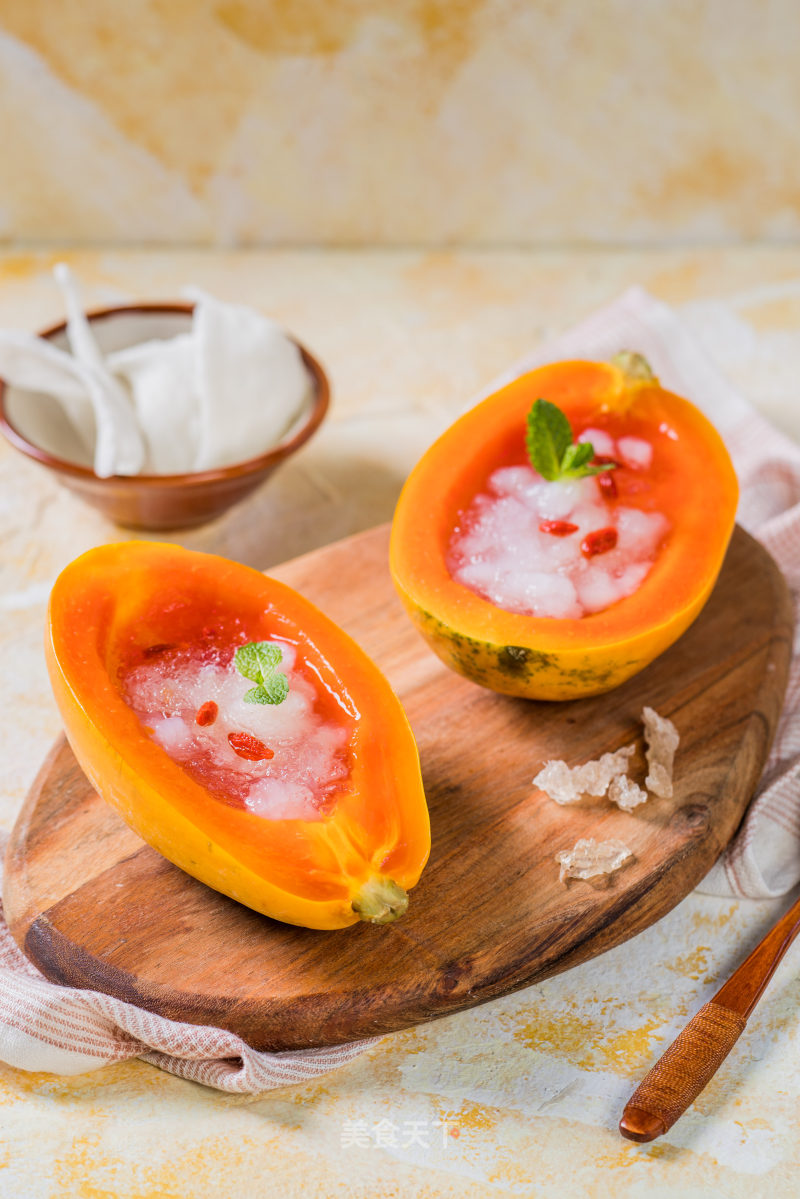 Stewed Hashima with Papaya and Bird's Nest recipe