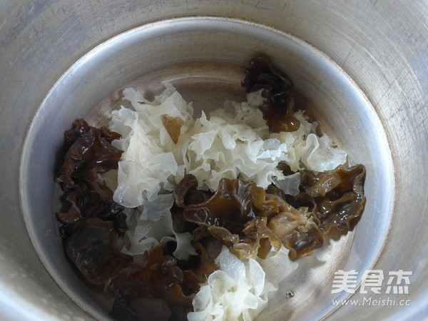 Corn Flakes Rice Porridge with Two Ears recipe