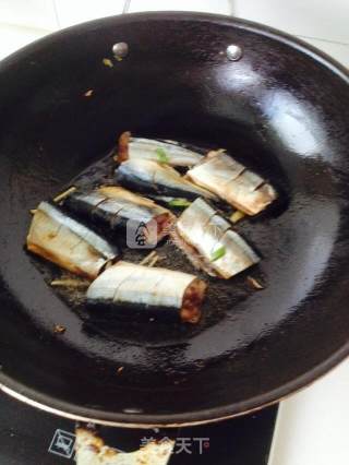 Pan-fried Saury recipe