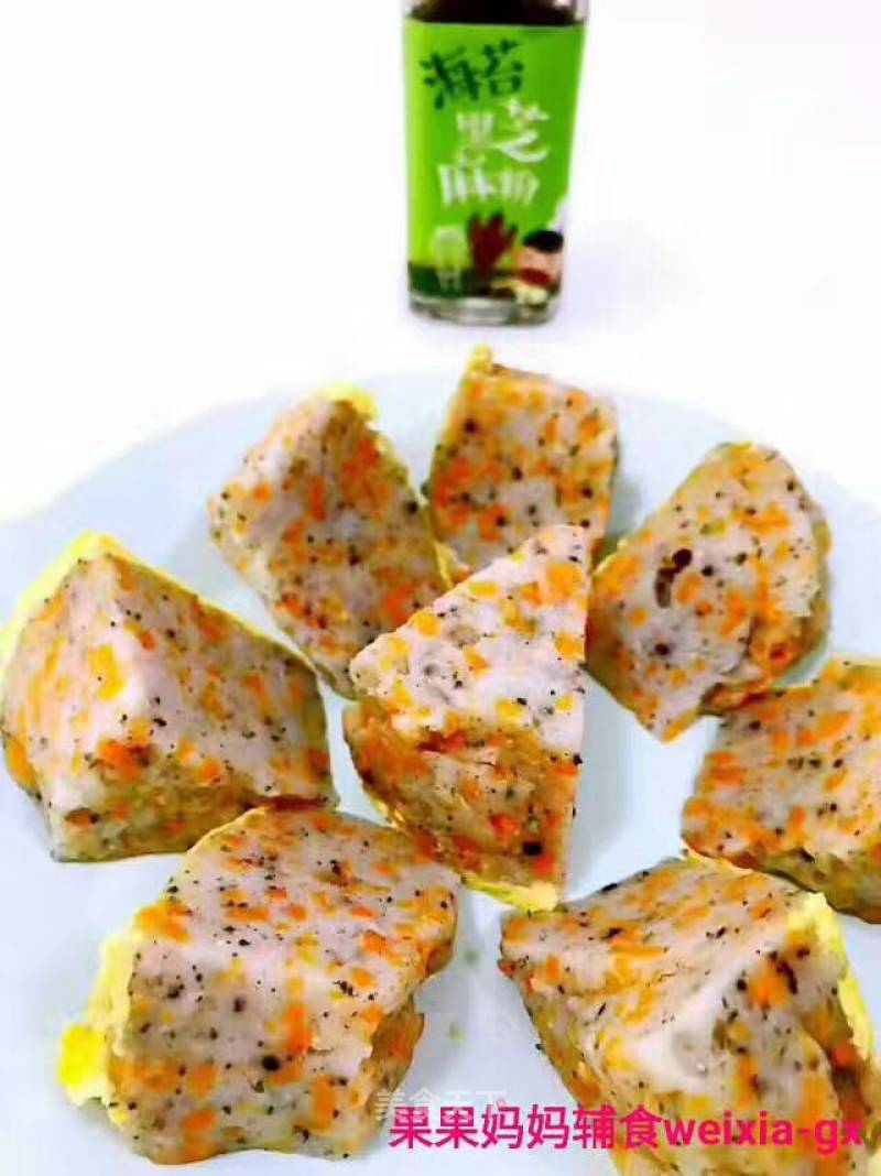 Complementary Food for Mother Guoguo [love] Baby Steamed Fish Cake [love] Complementary Food Recommendation 12➕ (reasonably Added According to The Baby's Egg White Adaptation and Chewing Ability) recipe