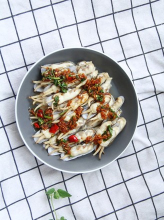 Fresh and Tender Razor Clams Do This, with Fresh Fragrant Sauce, The Mouth is Super Tender recipe