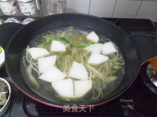 Housewife Version of Korean Seafood Soup recipe