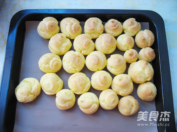 Ice Cream Soft Puffs recipe