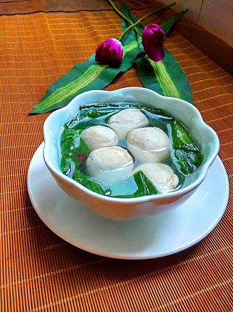 Silkworm Vegetable Meatball Soup