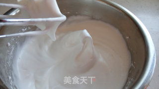 Ling Han Alone, Charming and Charming-plum Fragrant Strawberry Mousse recipe