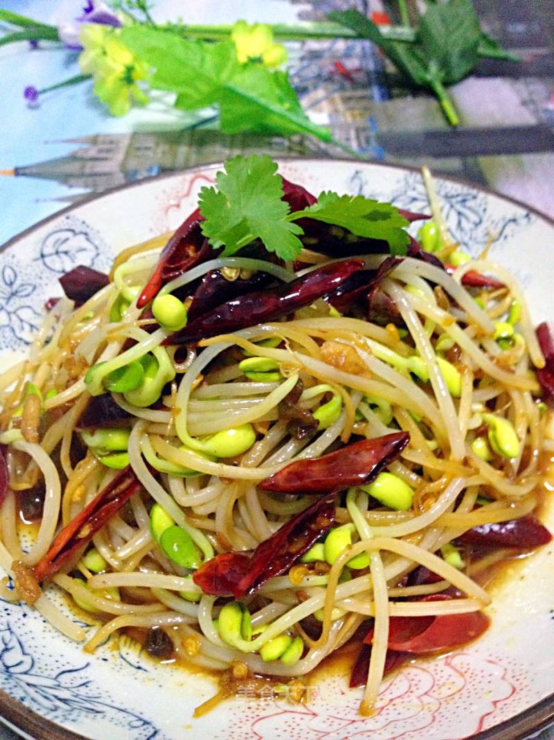 Spicy Stir-fried Soy Sprouts recipe