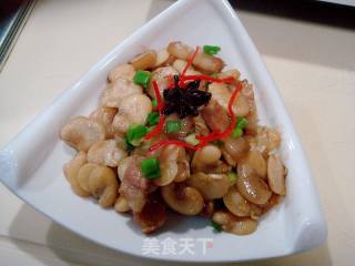 Beijing-style Side Dish "braised Pork Sprouts with Pork Belly" recipe