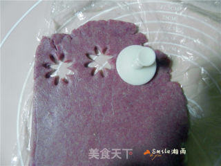 Creamy Flower Biscuits recipe