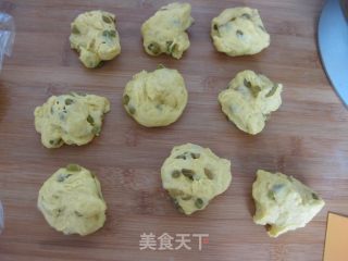Pumpkin Buns recipe