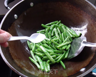 Stir-fried String Beans recipe